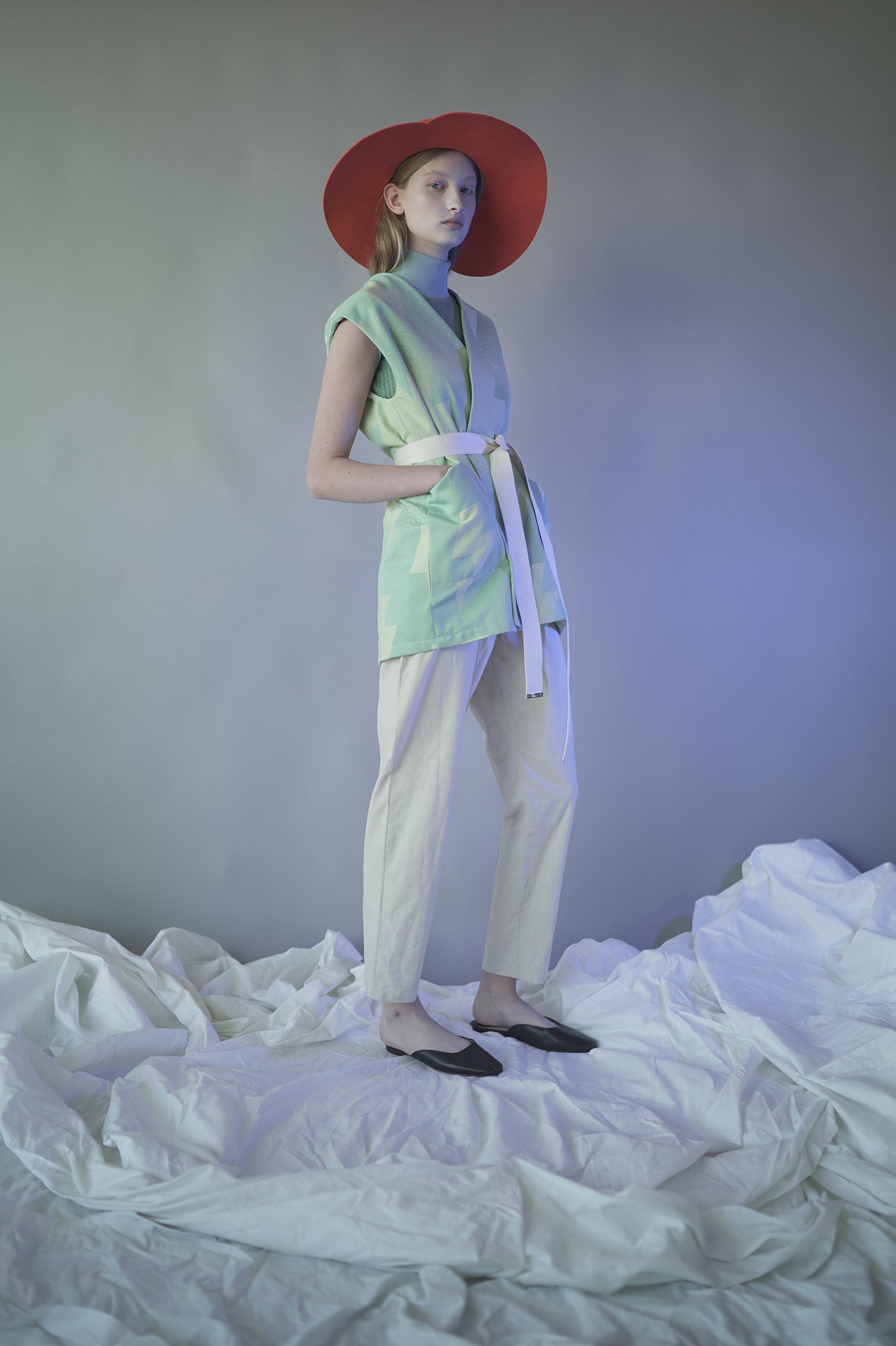 ORANGE CLOUD OVERSIZED