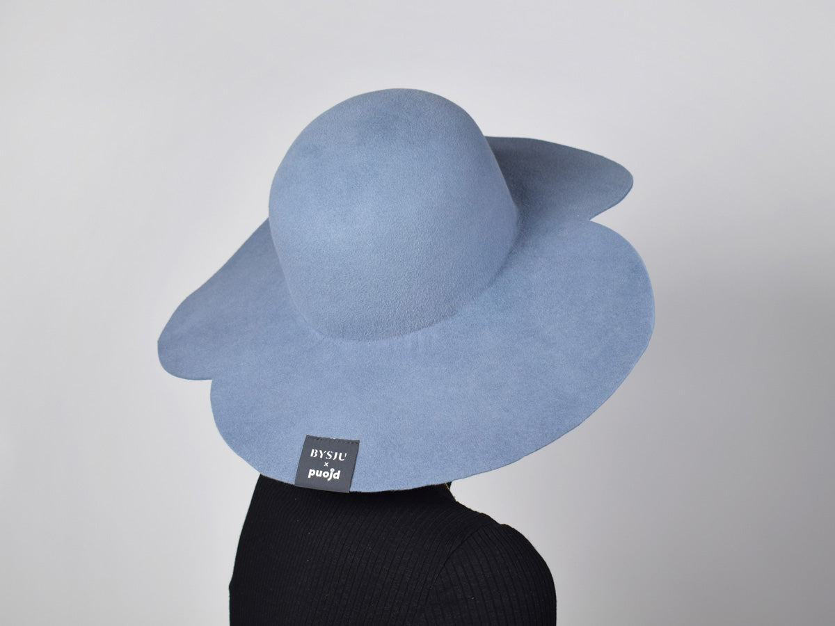 BLUE CLOUD OVERSIZED